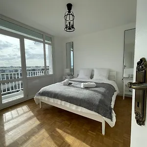 Games Appartement Plérin